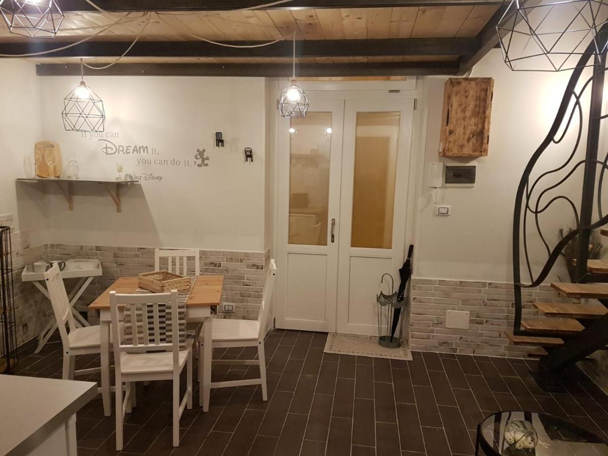 브린디시 Casa Rebecca 아파트 외부 사진
